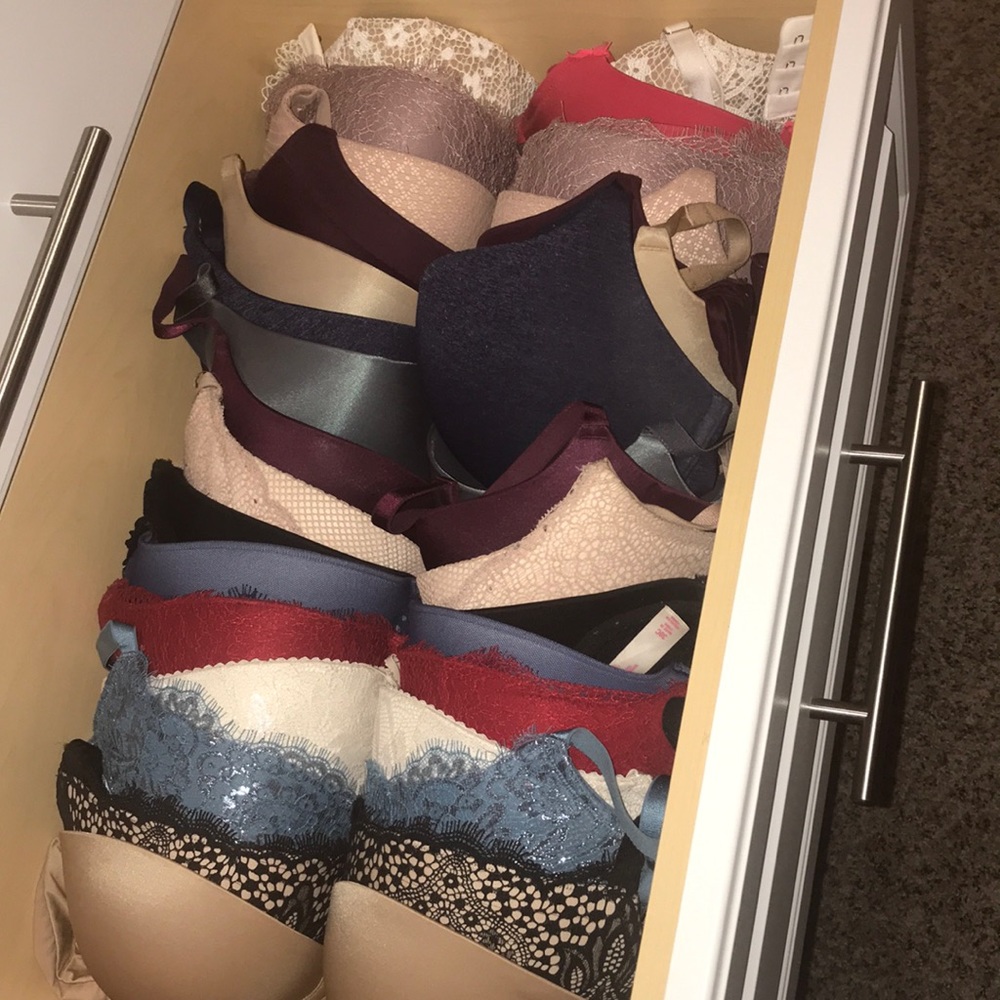 VICTORIA secrets bras